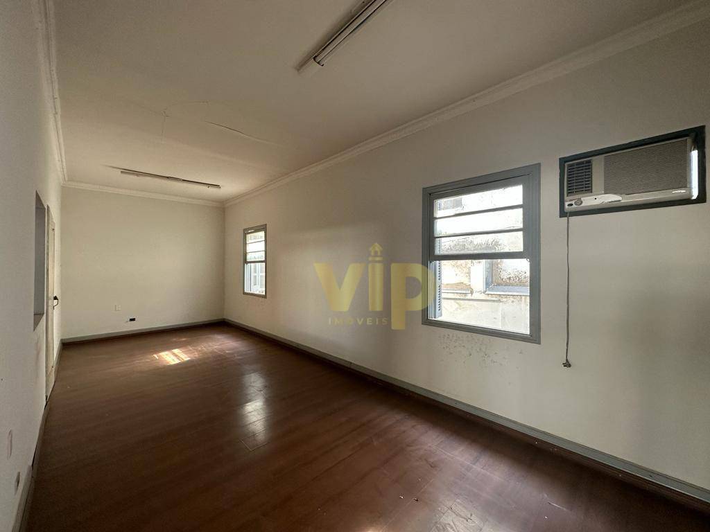 Casa à venda com 6 quartos, 400m² - Foto 9