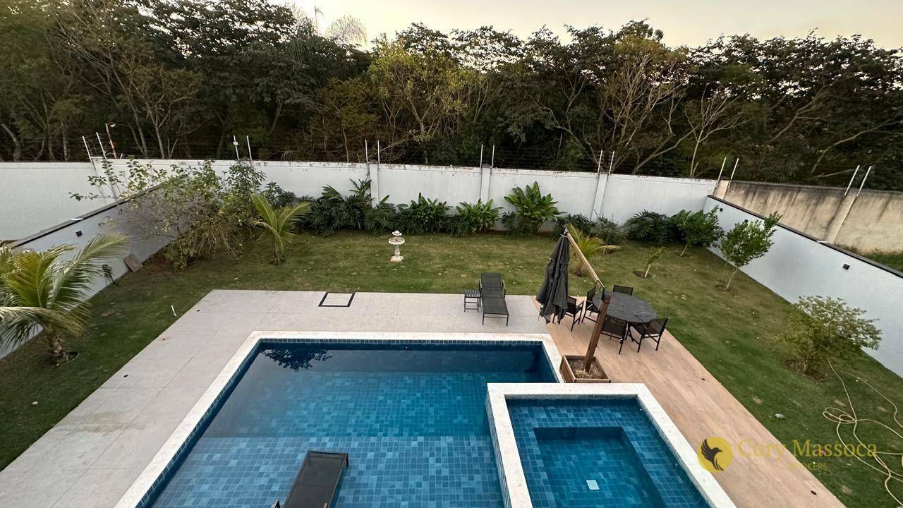 Casa de Condomínio à venda com 4 quartos, 256m² - Foto 31