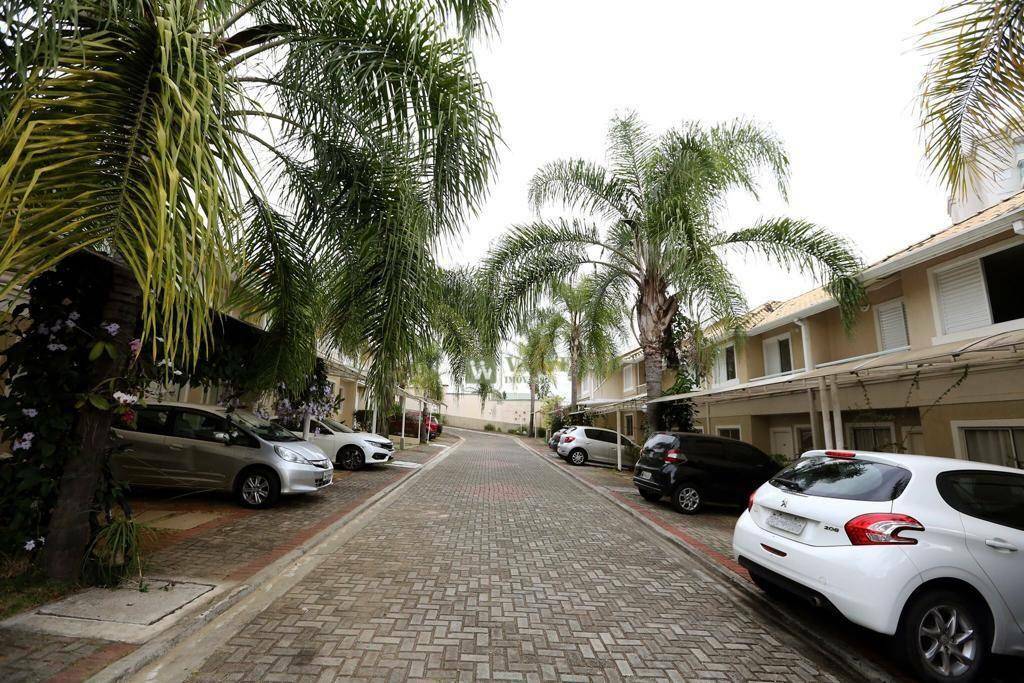 Casa de Condomínio à venda e aluguel com 3 quartos, 154m² - Foto 1