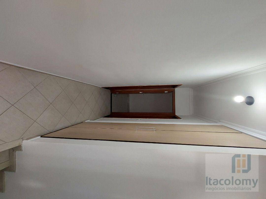 Casa de Condomínio para alugar com 3 quartos, 180m² - Foto 40