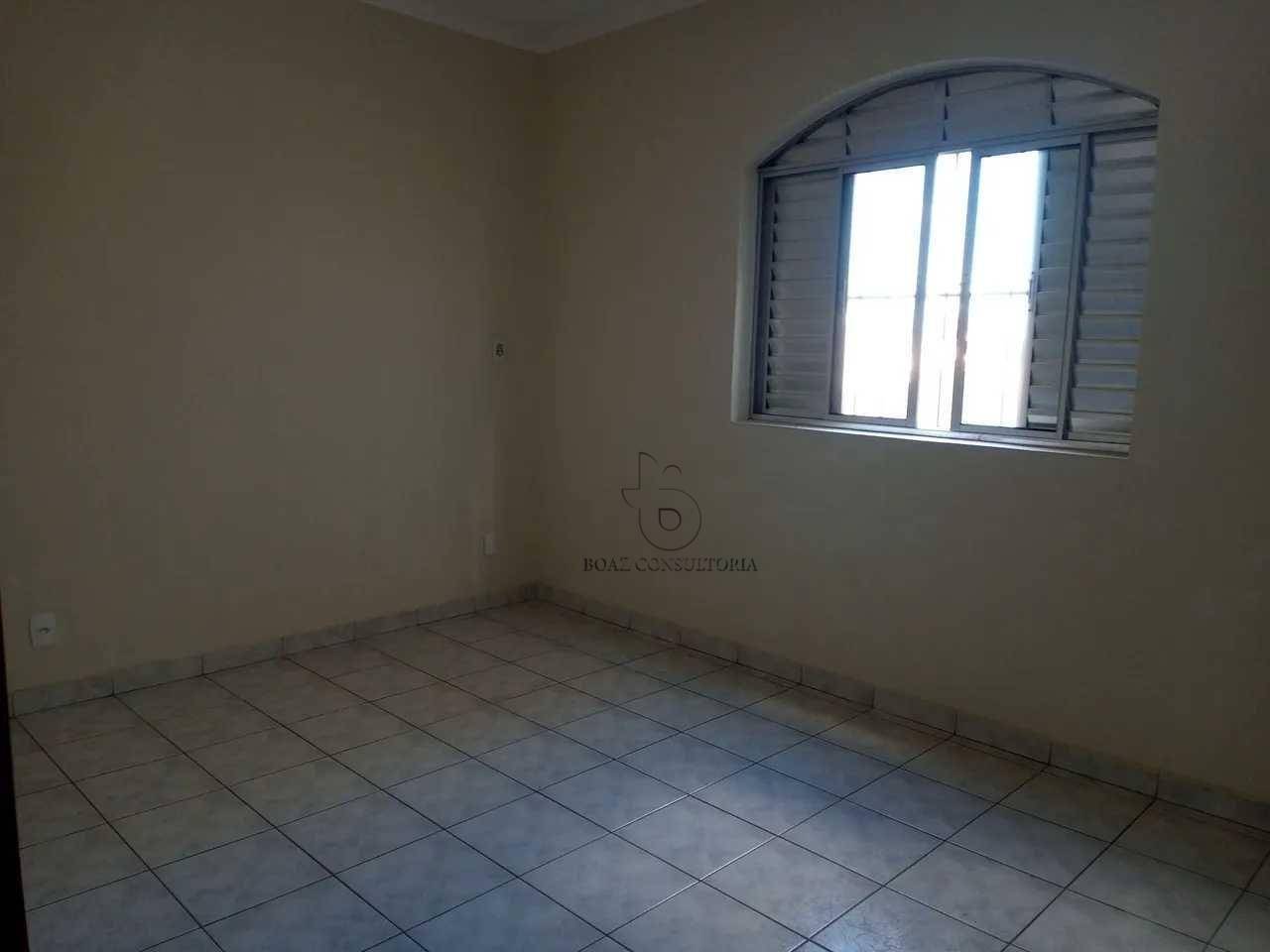 Casa à venda com 3 quartos, 164m² - Foto 9