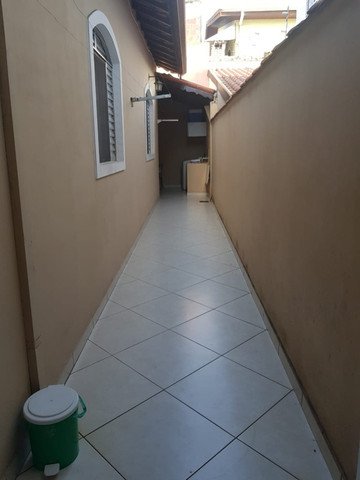 Casa à venda com 2 quartos, 75m² - Foto 3