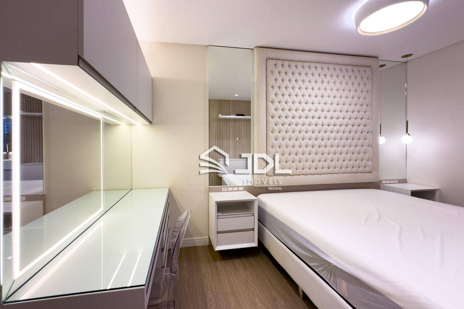 Casa à venda com 3 quartos, 269m² - Foto 30