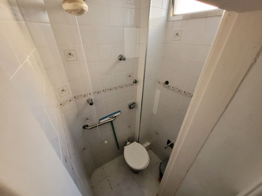 Apartamento à venda com 2 quartos, 60m² - Foto 9