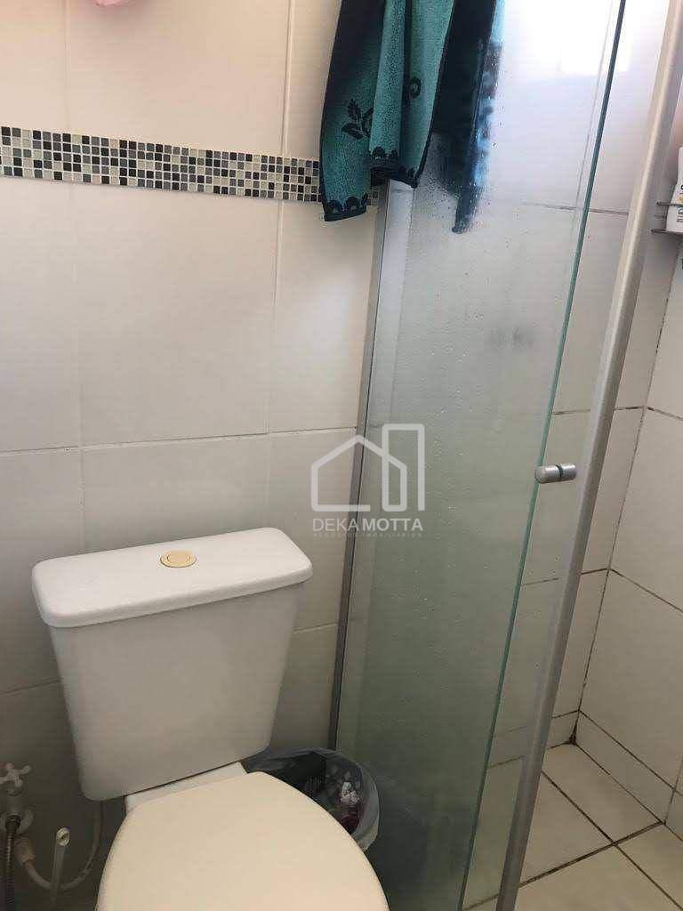 Apartamento à venda com 2 quartos, 67m² - Foto 3