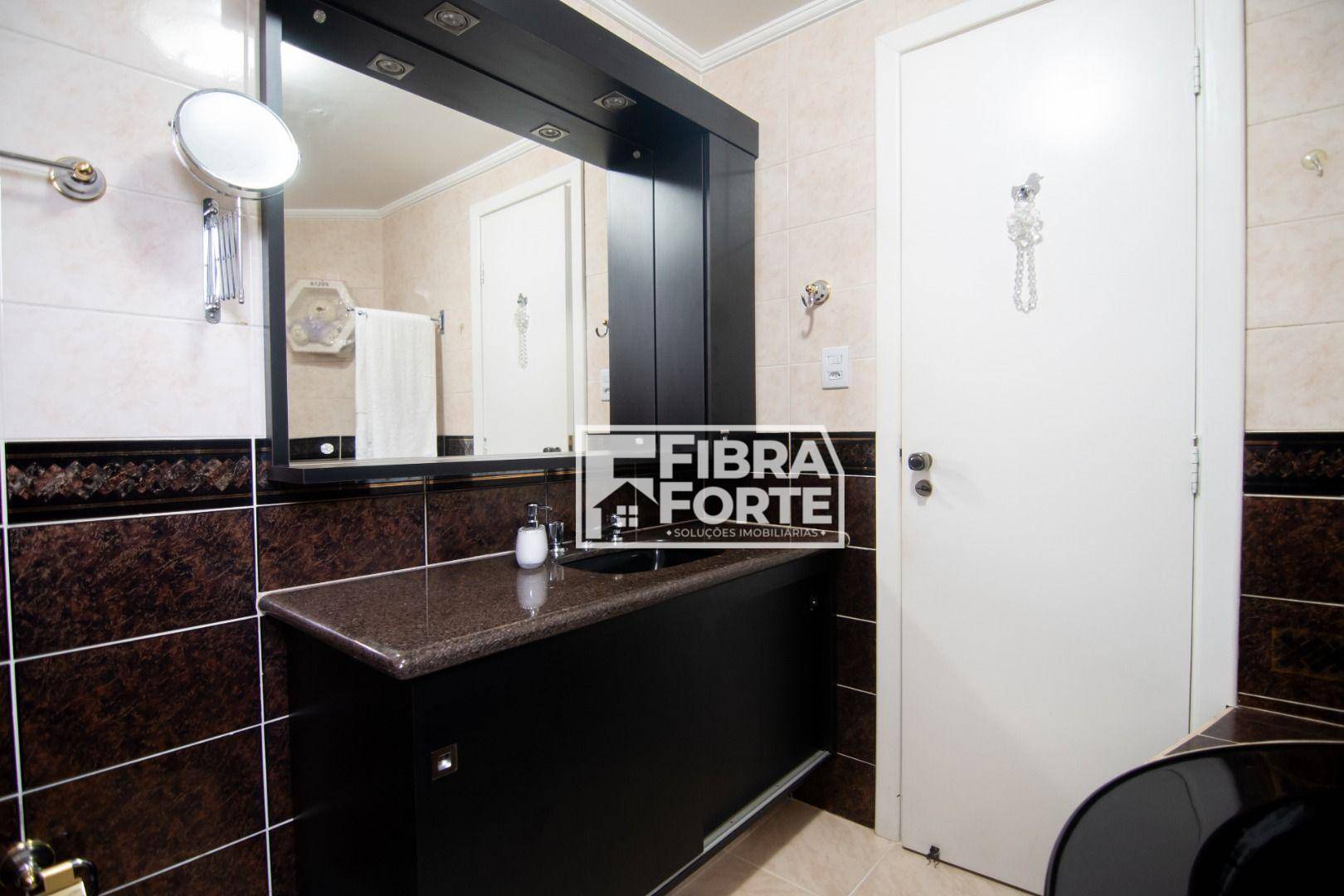 Apartamento à venda com 3 quartos, 132m² - Foto 26