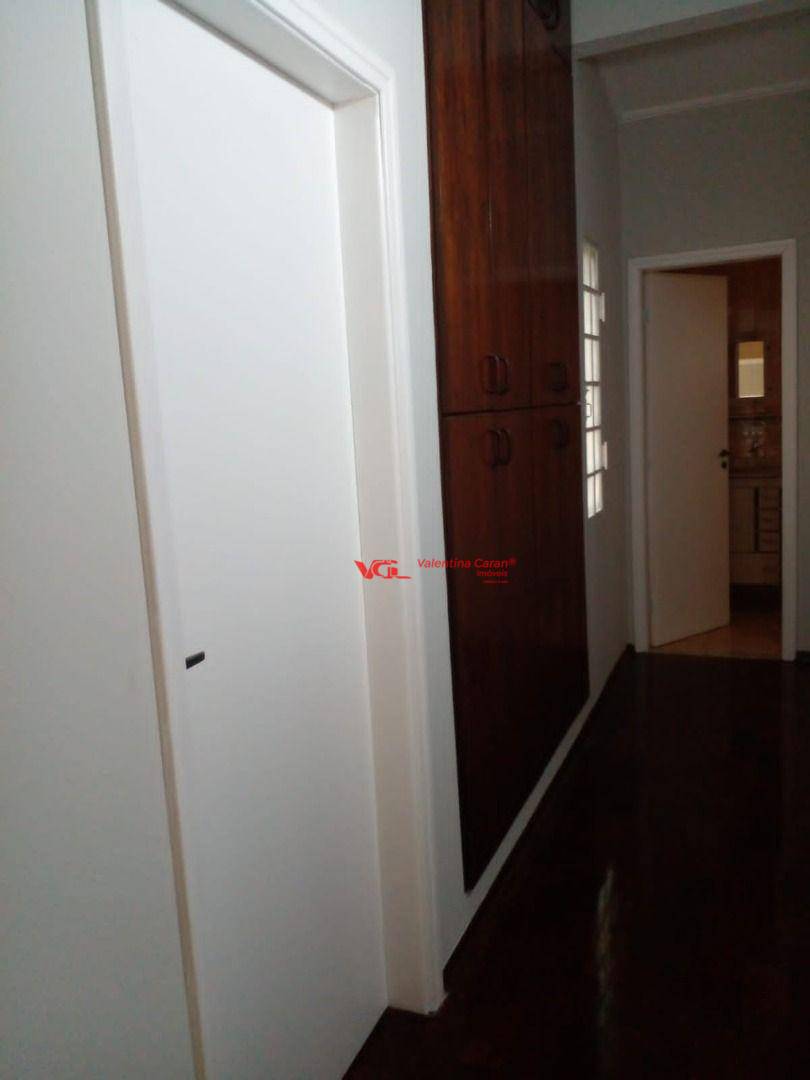 Sobrado à venda com 3 quartos, 259m² - Foto 12