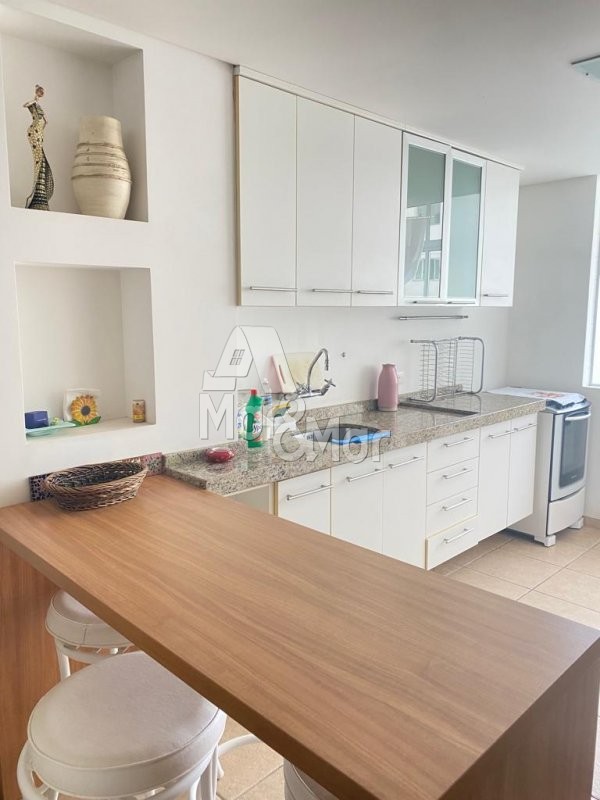 Apartamento à venda com 2 quartos, 95m² - Foto 9