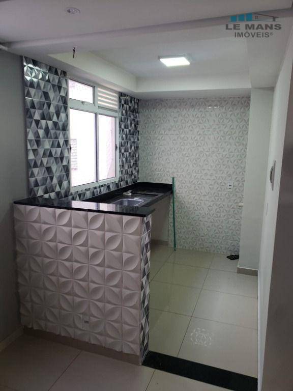 Apartamento à venda com 2 quartos, 45m² - Foto 7