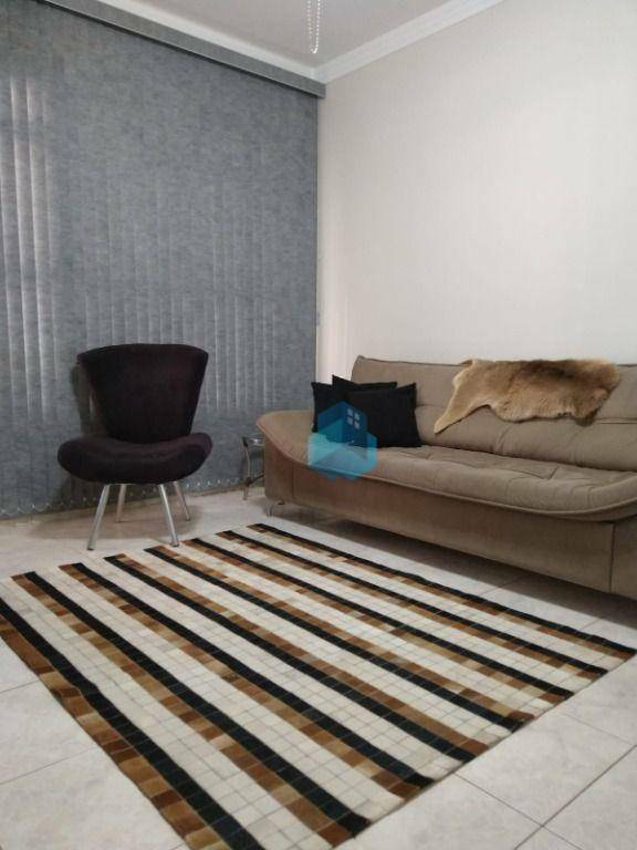 Casa à venda com 3 quartos, 140m² - Foto 4