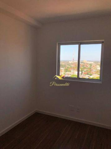 Apartamento à venda com 2 quartos, 67m² - Foto 3