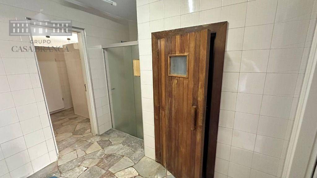 Sobrado à venda com 4 quartos, 523m² - Foto 18