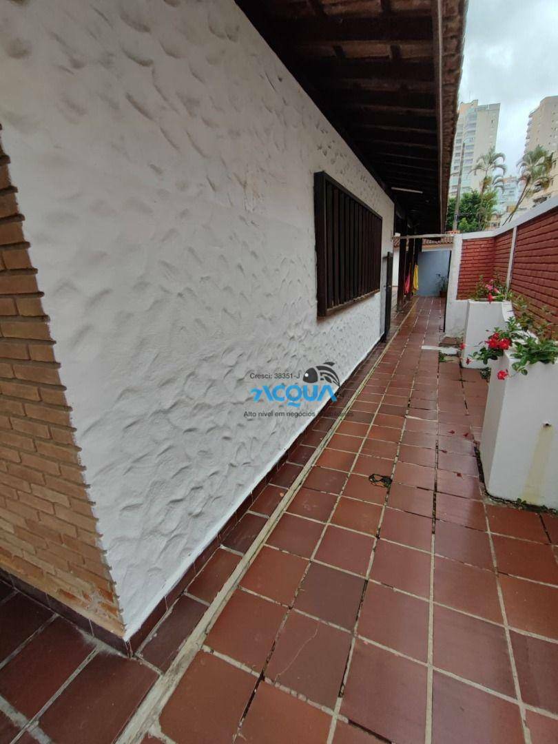 Casa à venda com 5 quartos, 200m² - Foto 21