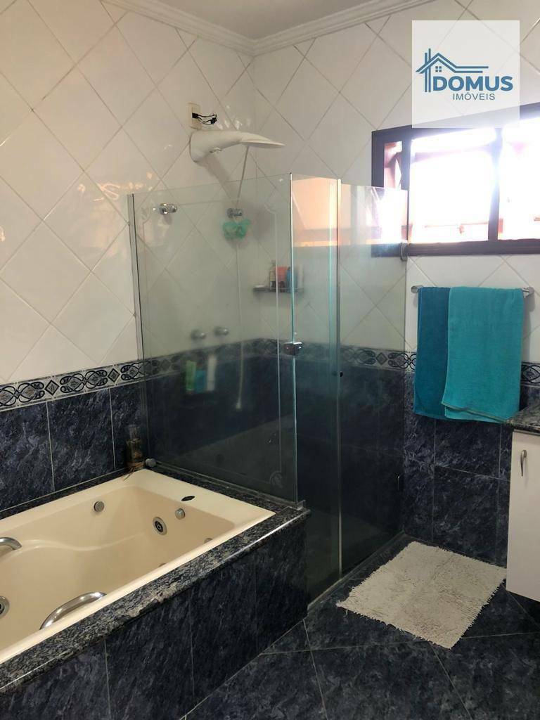 Sobrado à venda com 3 quartos, 308m² - Foto 49