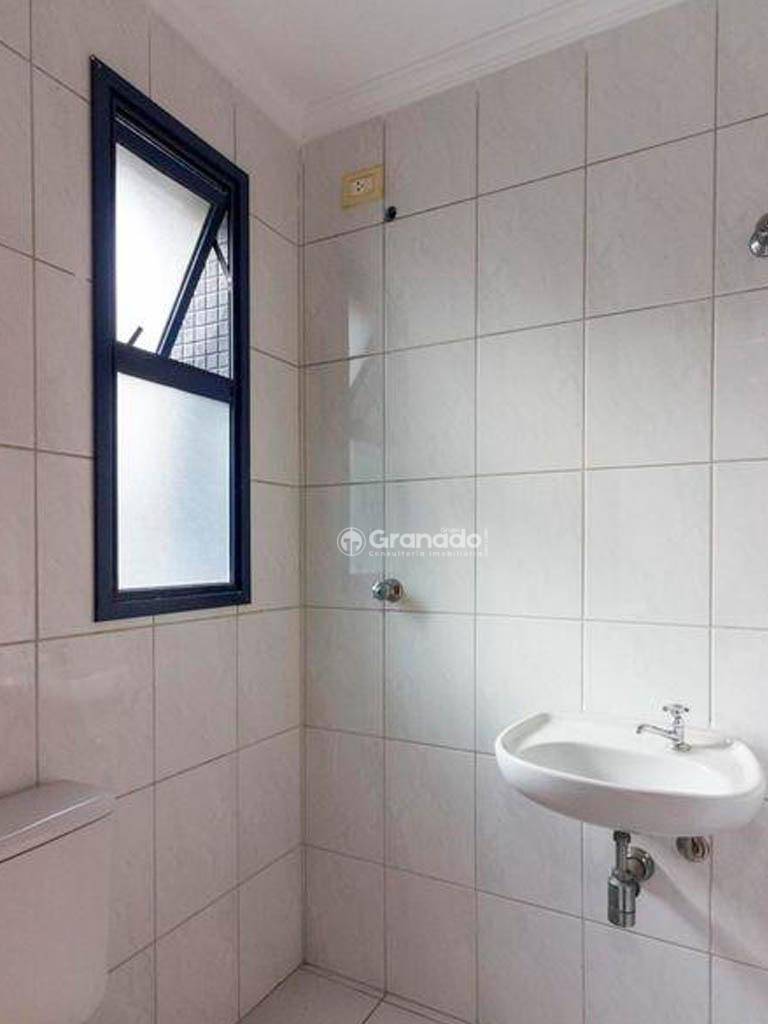 Apartamento à venda com 3 quartos, 125m² - Foto 47