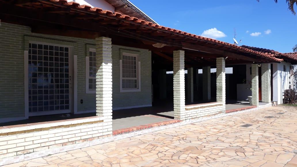 Casa de Condomínio à venda com 2 quartos, 200m² - Foto 3