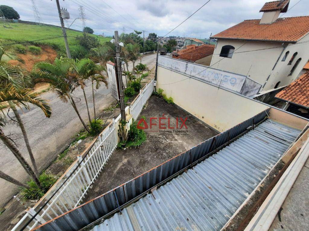 Casa à venda com 3 quartos, 400m² - Foto 14