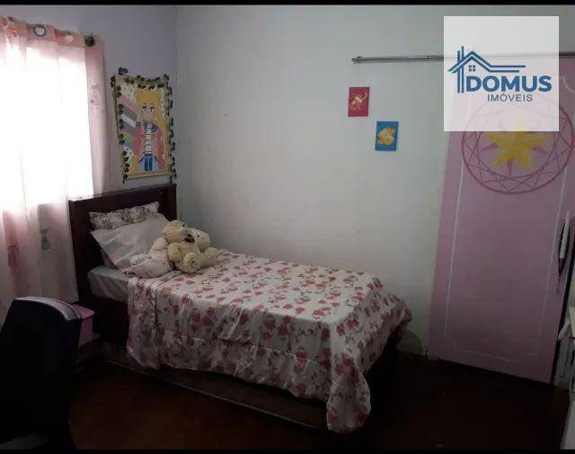 Sobrado à venda com 4 quartos, 180m² - Foto 11