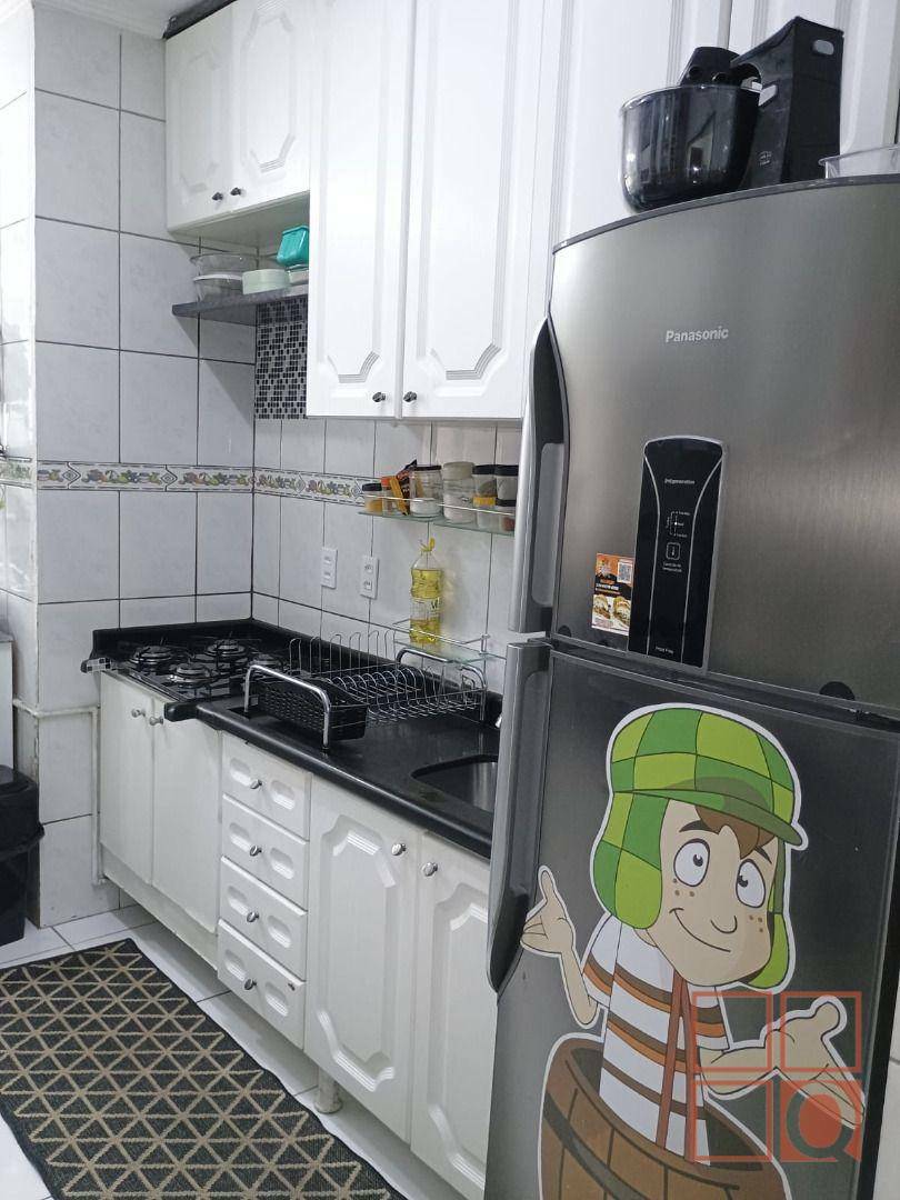 Apartamento à venda com 3 quartos, 70m² - Foto 7