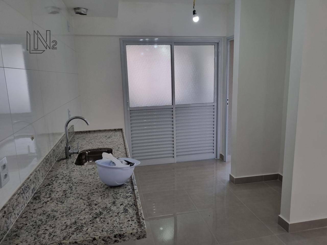 Apartamento à venda com 3 quartos, 142m² - Foto 7