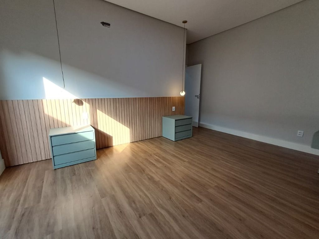 Casa de Condomínio à venda com 3 quartos, 217m² - Foto 15