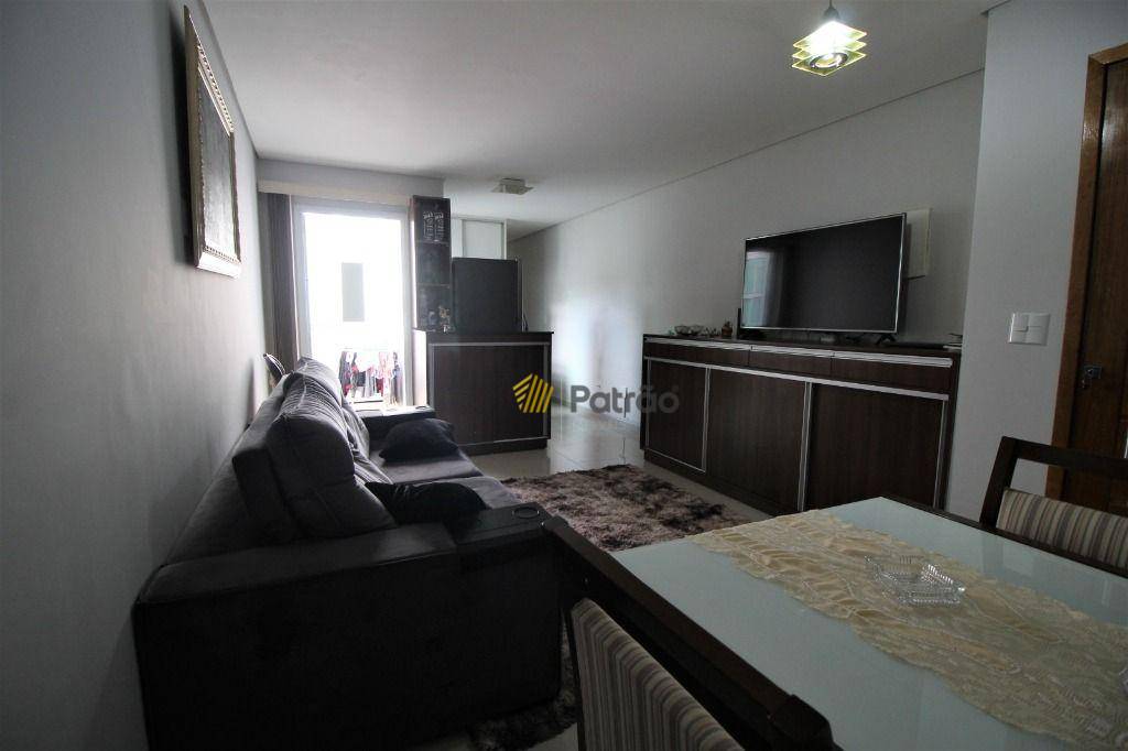 Apartamento à venda com 2 quartos, 70m² - Foto 10