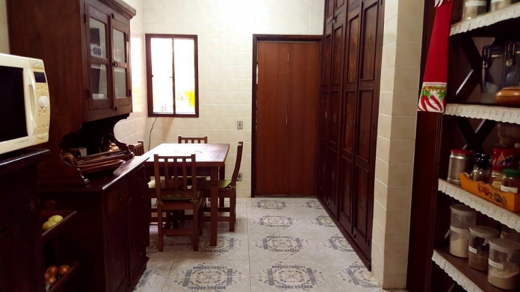 Casa de Condomínio à venda com 3 quartos, 297m² - Foto 6