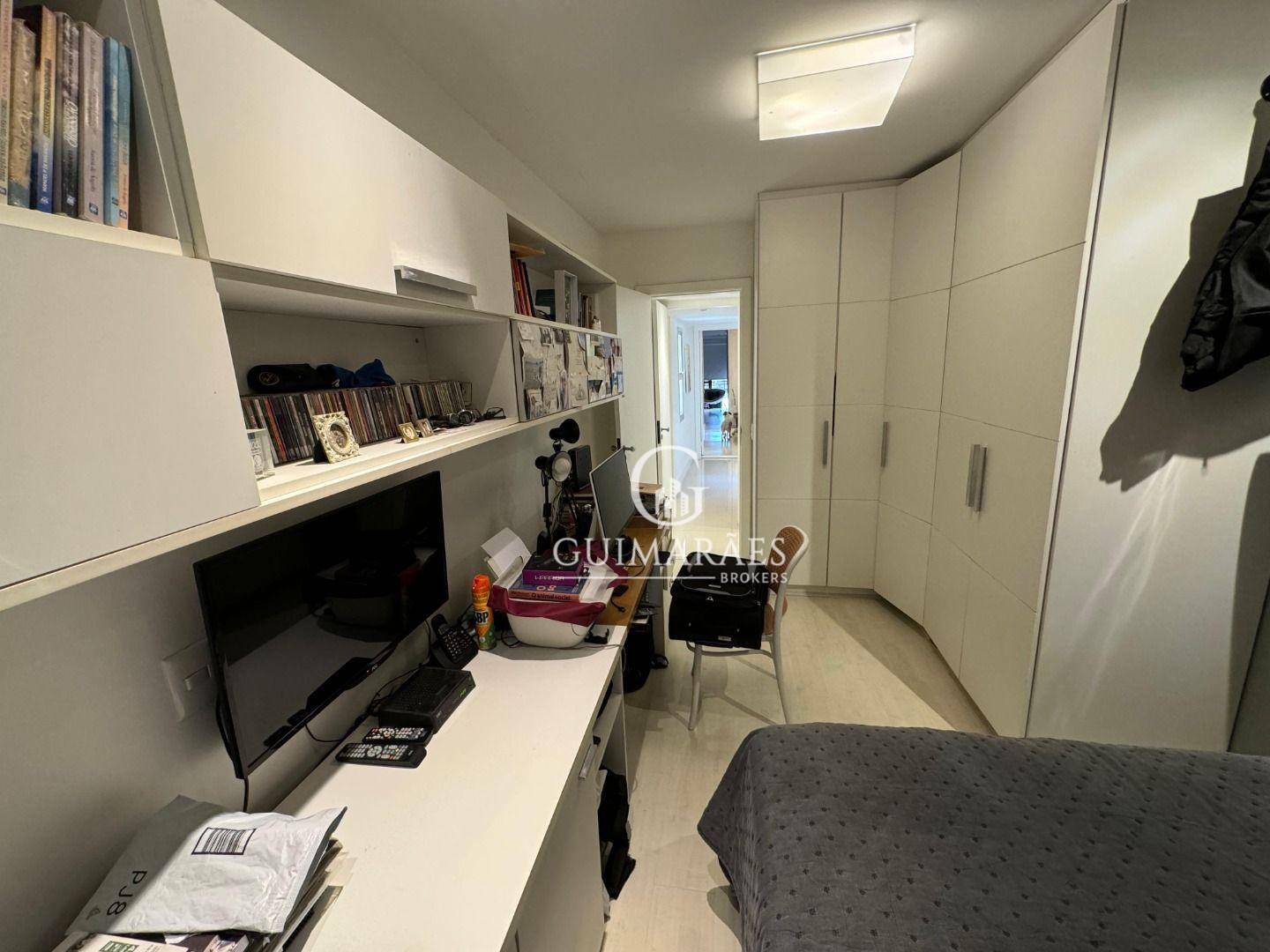 Cobertura à venda com 3 quartos, 200m² - Foto 12