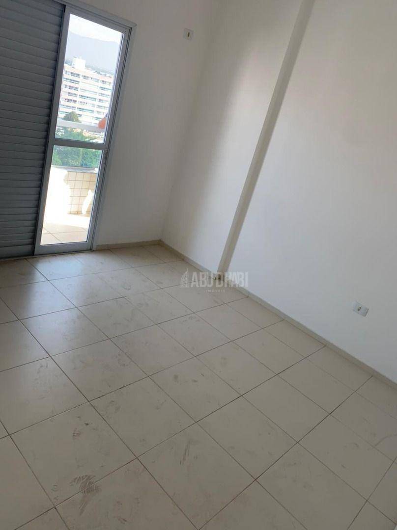 Apartamento à venda com 3 quartos, 116m² - Foto 6