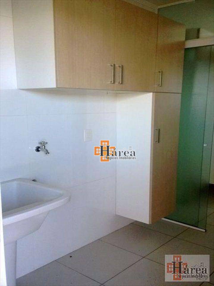Apartamento para alugar com 3 quartos, 115m² - Foto 19