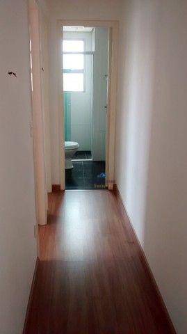 Apartamento à venda com 2 quartos, 55m² - Foto 3