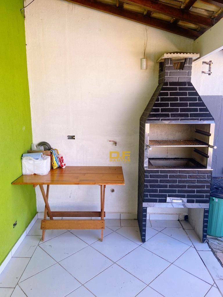 Casa para alugar com 2 quartos, 1M2 - Foto 2