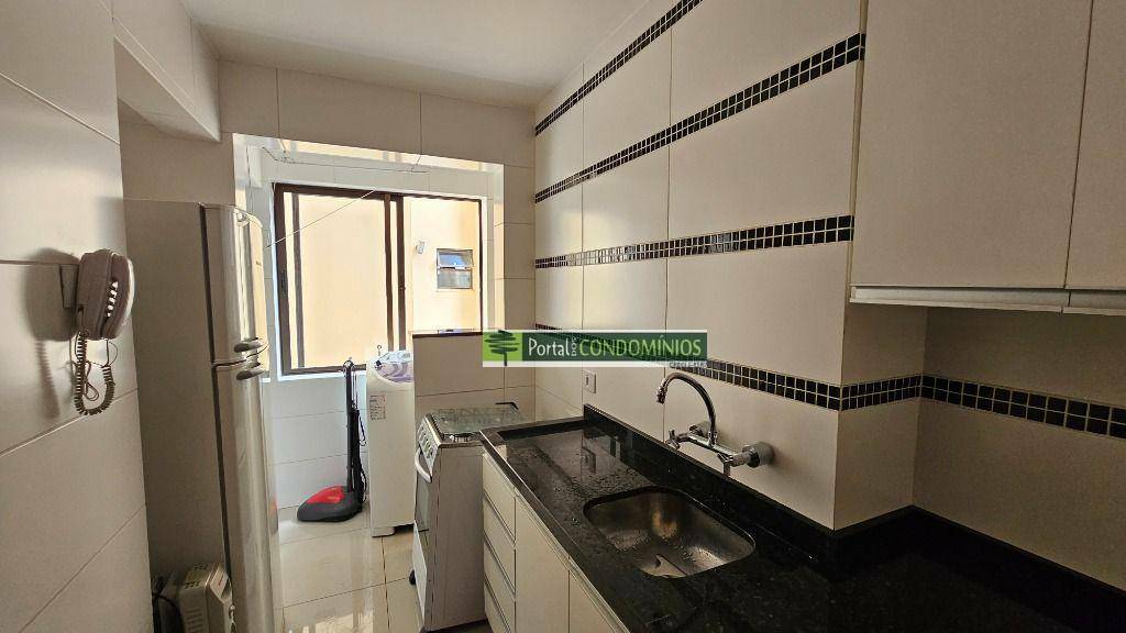 Apartamento para alugar com 3 quartos, 86m² - Foto 25