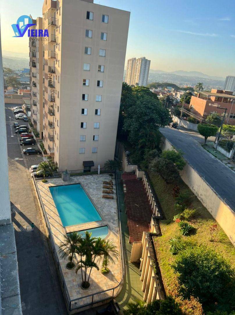 Apartamento à venda com 2 quartos, 68m² - Foto 3