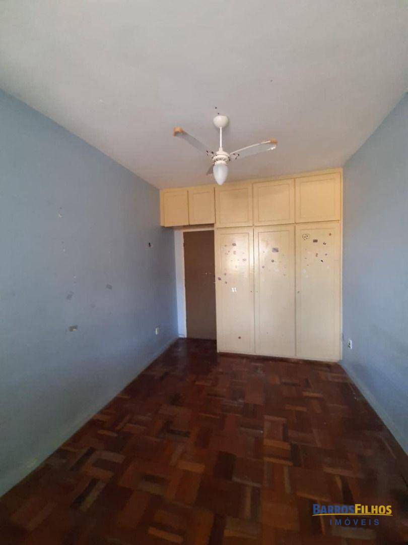 Casa para alugar com 7 quartos, 280M2 - Foto 18