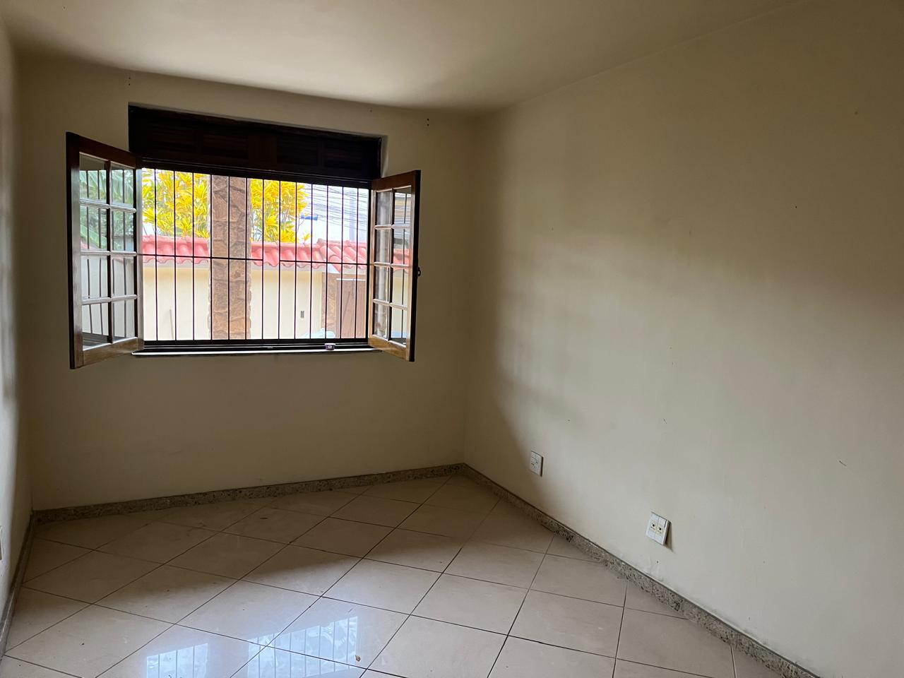 Casa à venda com 2 quartos, 222m² - Foto 17