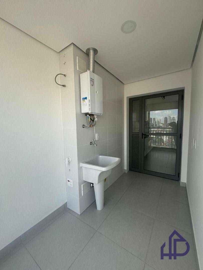 Apartamento para alugar com 3 quartos, 190m² - Foto 45