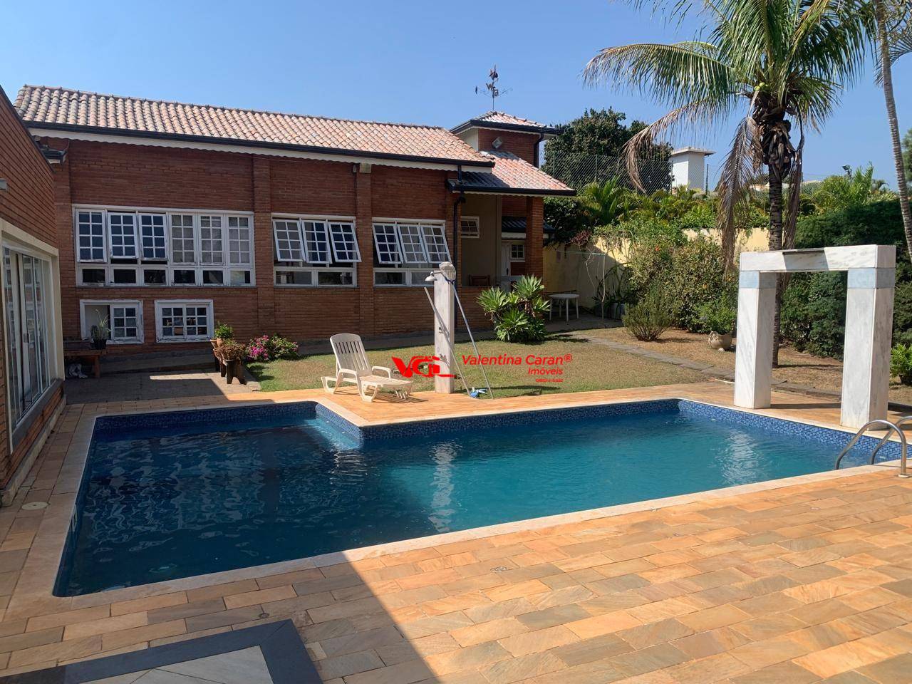 Chácara, 4 quartos, 1000 m² - Foto 1