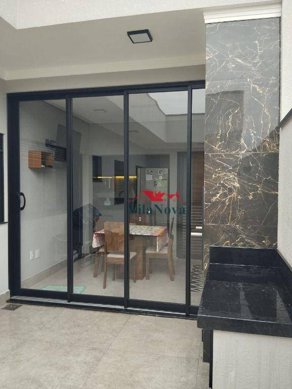 Casa de Condomínio à venda com 3 quartos, 131m² - Foto 3