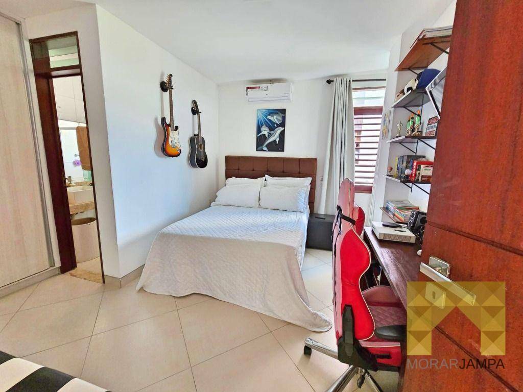 Casa à venda com 3 quartos, 346m² - Foto 11