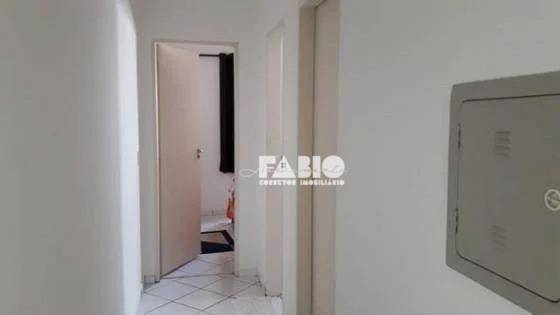 Apartamento à venda com 2 quartos, 64m² - Foto 15