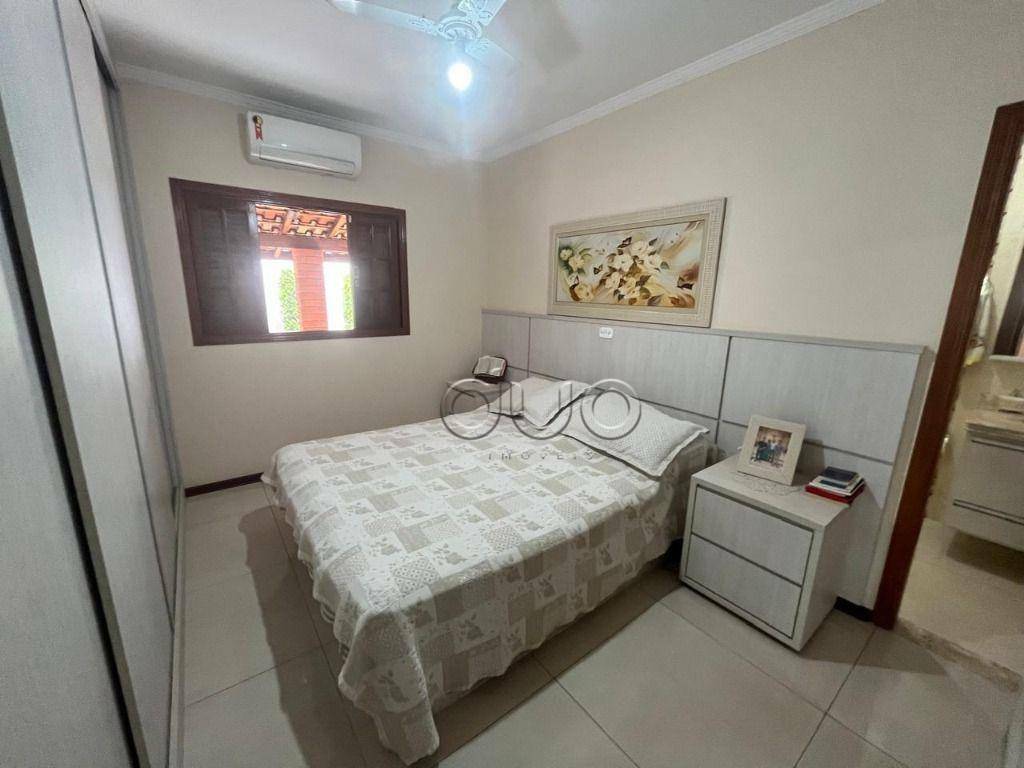 Casa à venda com 4 quartos, 199m² - Foto 40