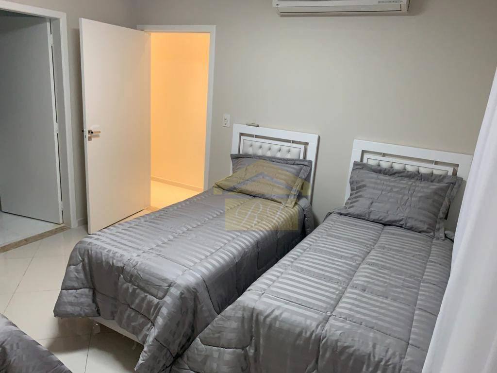 Sobrado à venda com 2 quartos, 240M2 - Foto 13