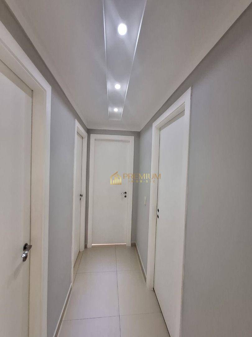 Apartamento à venda com 3 quartos, 99m² - Foto 7