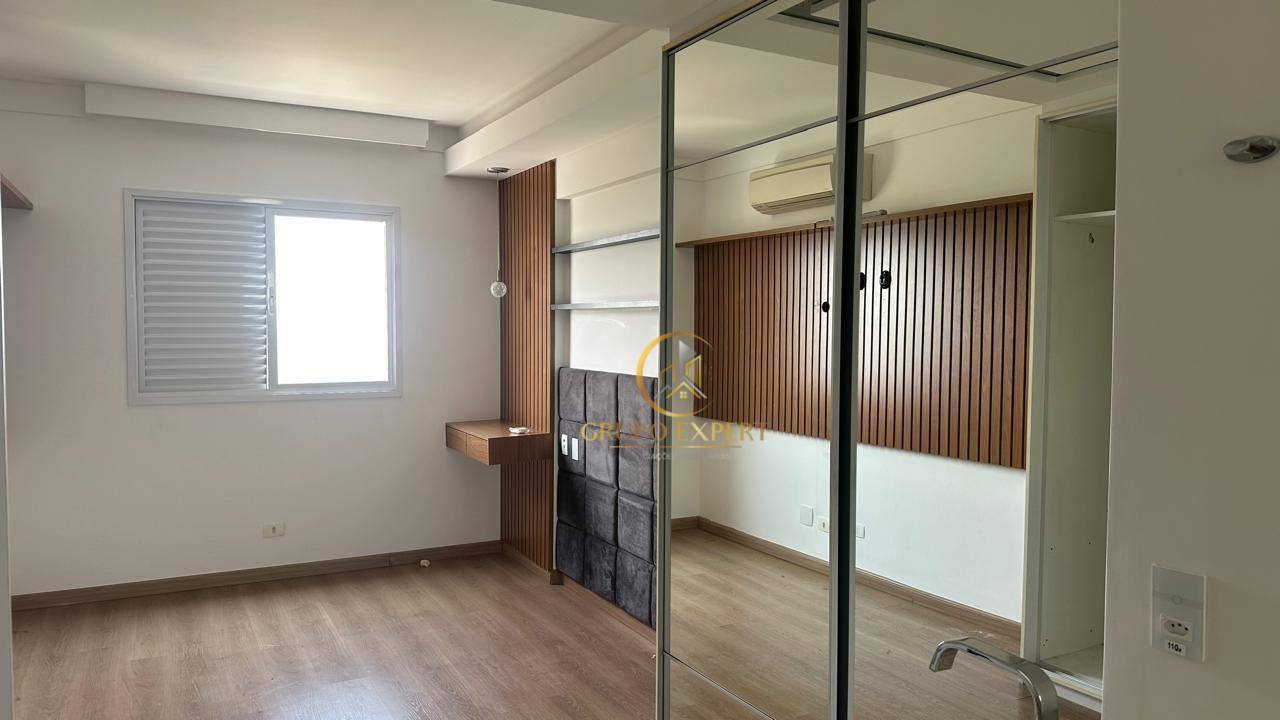 Apartamento à venda com 3 quartos, 142m² - Foto 9