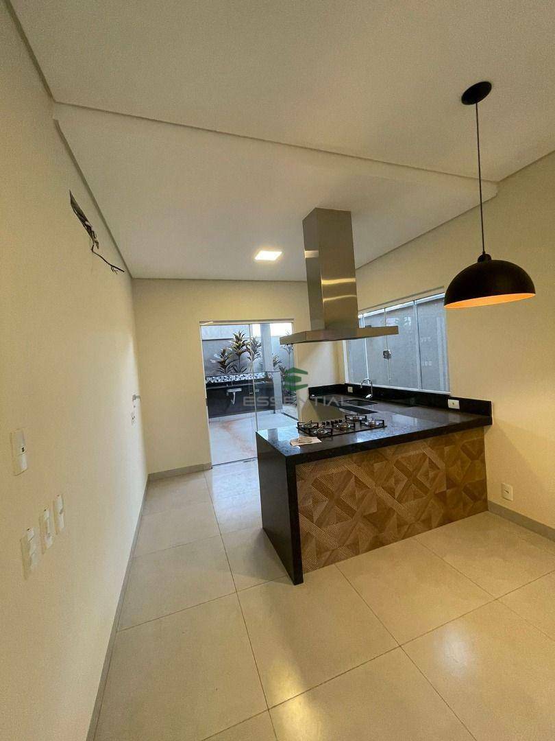 Casa de Condomínio à venda com 3 quartos, 150m² - Foto 4