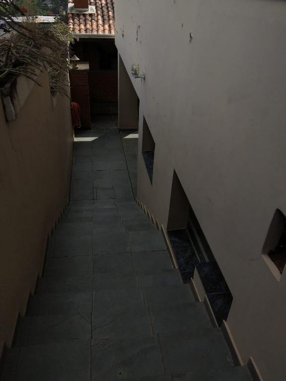 Casa à venda e aluguel com 3 quartos, 300m² - Foto 37