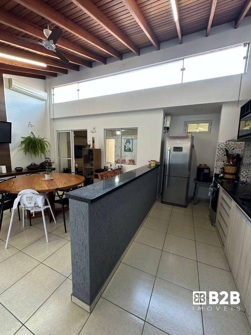 Casa à venda com 3 quartos, 125m² - Foto 17
