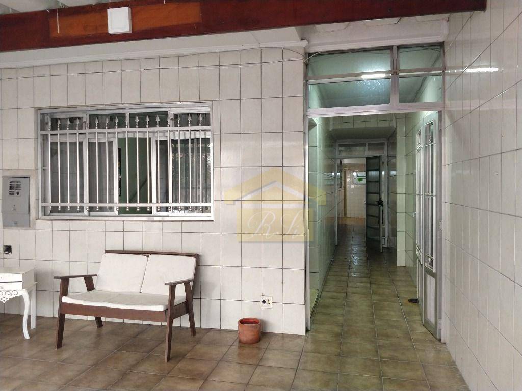 Sobrado à venda com 3 quartos, 140m² - Foto 2