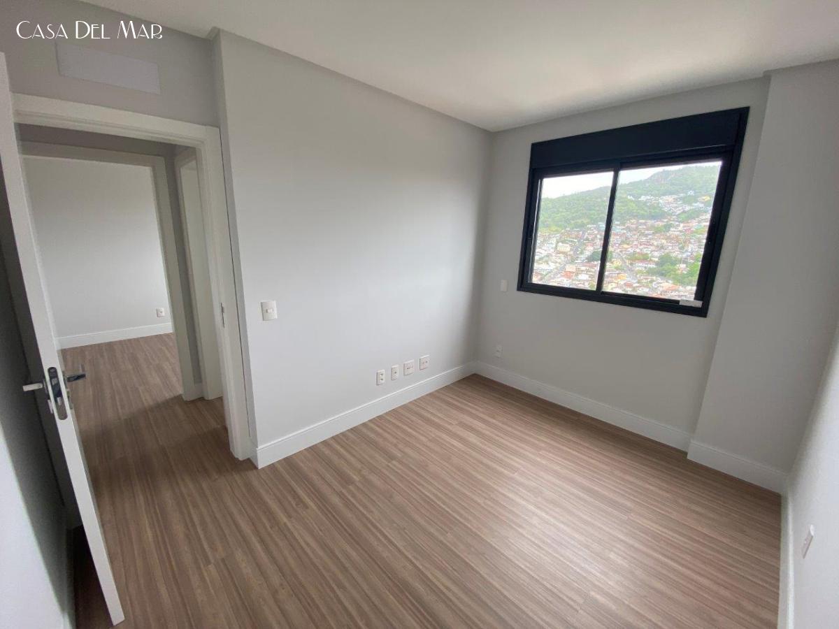 Apartamento à venda com 3 quartos, 123m² - Foto 45